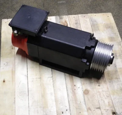 Fanuc A06B-0855-B200#3000 Spindle Motor alpha 8 max 6000 Top Zustand