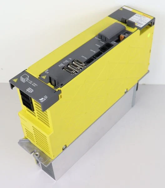 Fanuc Servo Amplifier A06B-6240-H211 Ver. E TOP ZUSTAND