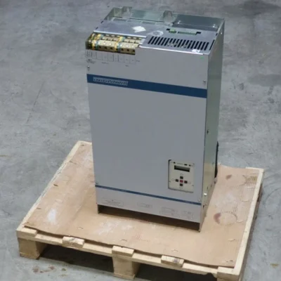 Rexroth Indramat AC Mainspindle Drive RAC 3.1-150-460-A0I-W1-220 Top Zustand
Wird in neuem Fenster oder Tab geöffnet