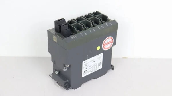 Siemens NET Industrial Ethernet Switch 6GK5208-0BA10-2AA3 TESTED TOP ZUSTAND
Wird in neuem Fenster oder Tab geöffnet