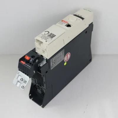 Schneider Electric Altivar 32 ATV32HU22N4 2.2kW 3HP 400V 2,2kw TOP ZUSTAND
Wird in neuem Fenster oder Tab geöffnet