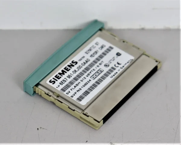 Siemens Simatic S7 6ES7 951-0KJ00-0AA0 Memory Card TOP ZUSTAND
Wird in neuem Fenster oder Tab geöffnet