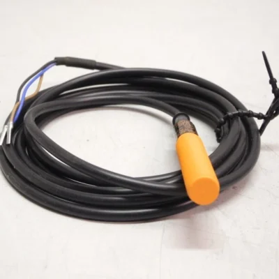IFM Electronic Sensor induktiv Näherungsschalter IF-3004-APKG UNUSED
