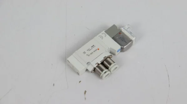 SMC SY3120-5LOU-C6-F2-Q SY3120-5LOU-C6 MAGNETVENTIL UNUSED & OVP