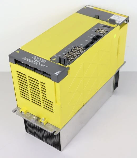 Fanuc Servo Amplifier A06B-6220-H030#H600 Ver. J TOP ZUSTAND