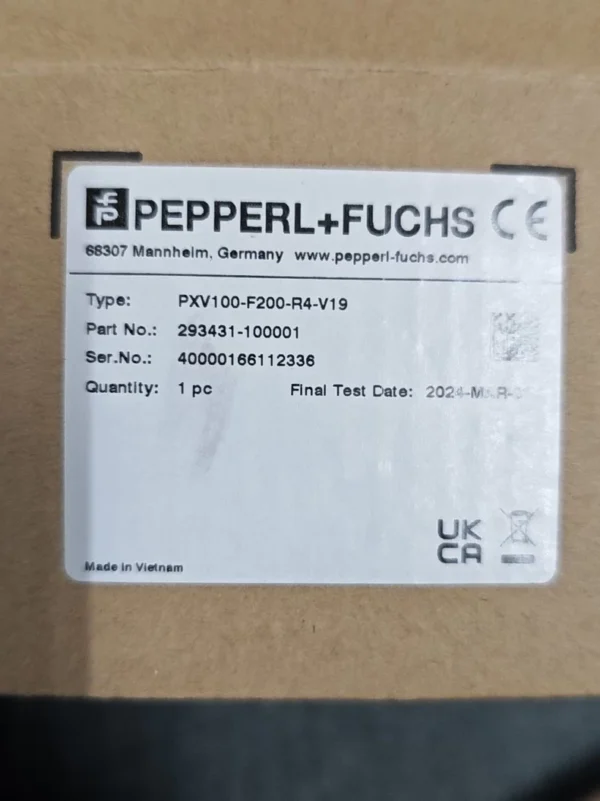 Pepperl+Fuchs PXV100-F200-R4-V19 reader
