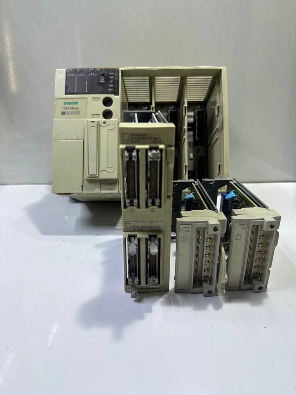 TSX3721101, TSXDMZ64DTK, TSXDEZ12D2